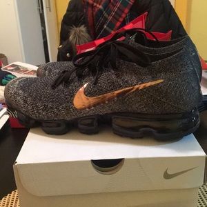 Nike Air Vapormax Flyknit size 12